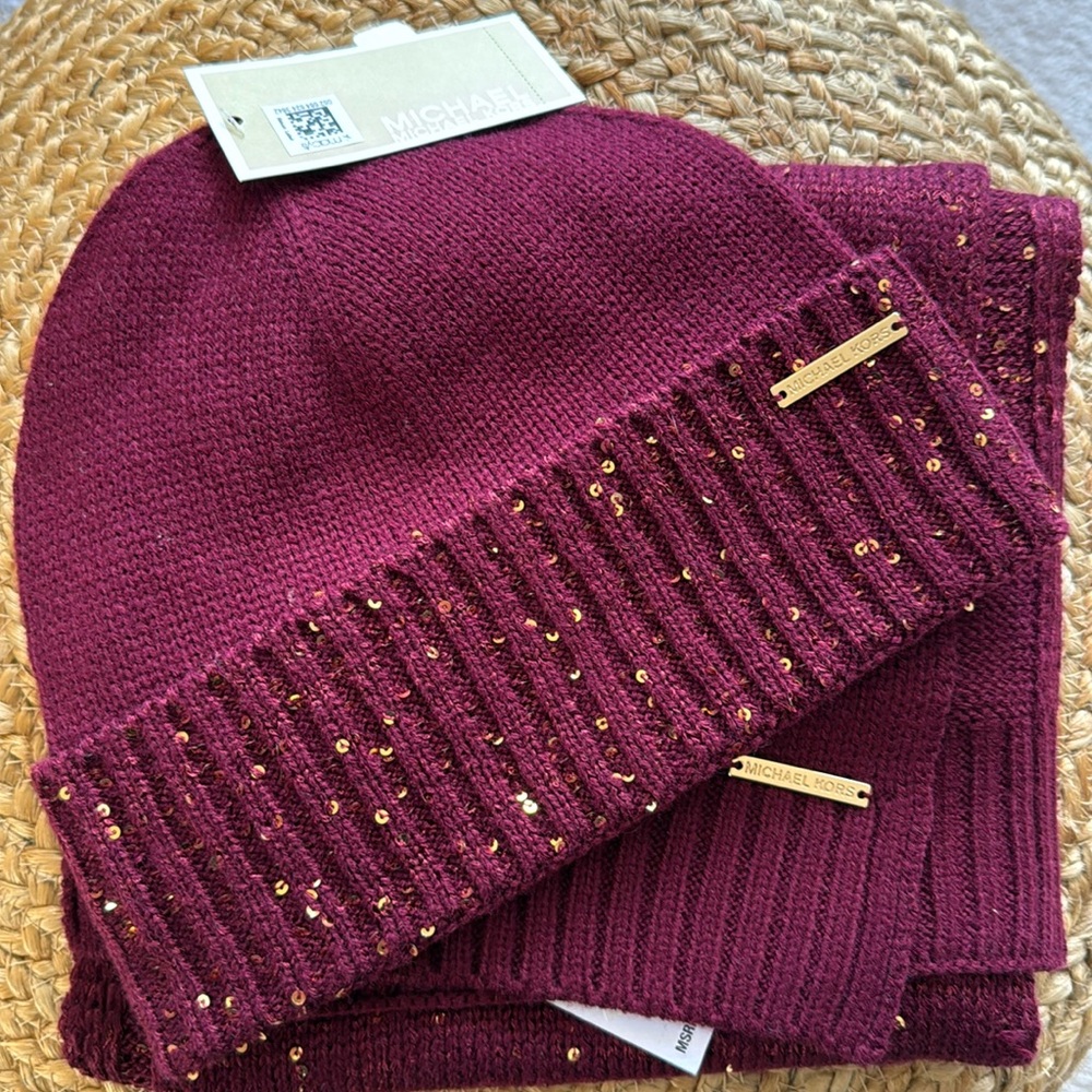 Michael Kors Matching Hat and Scarf